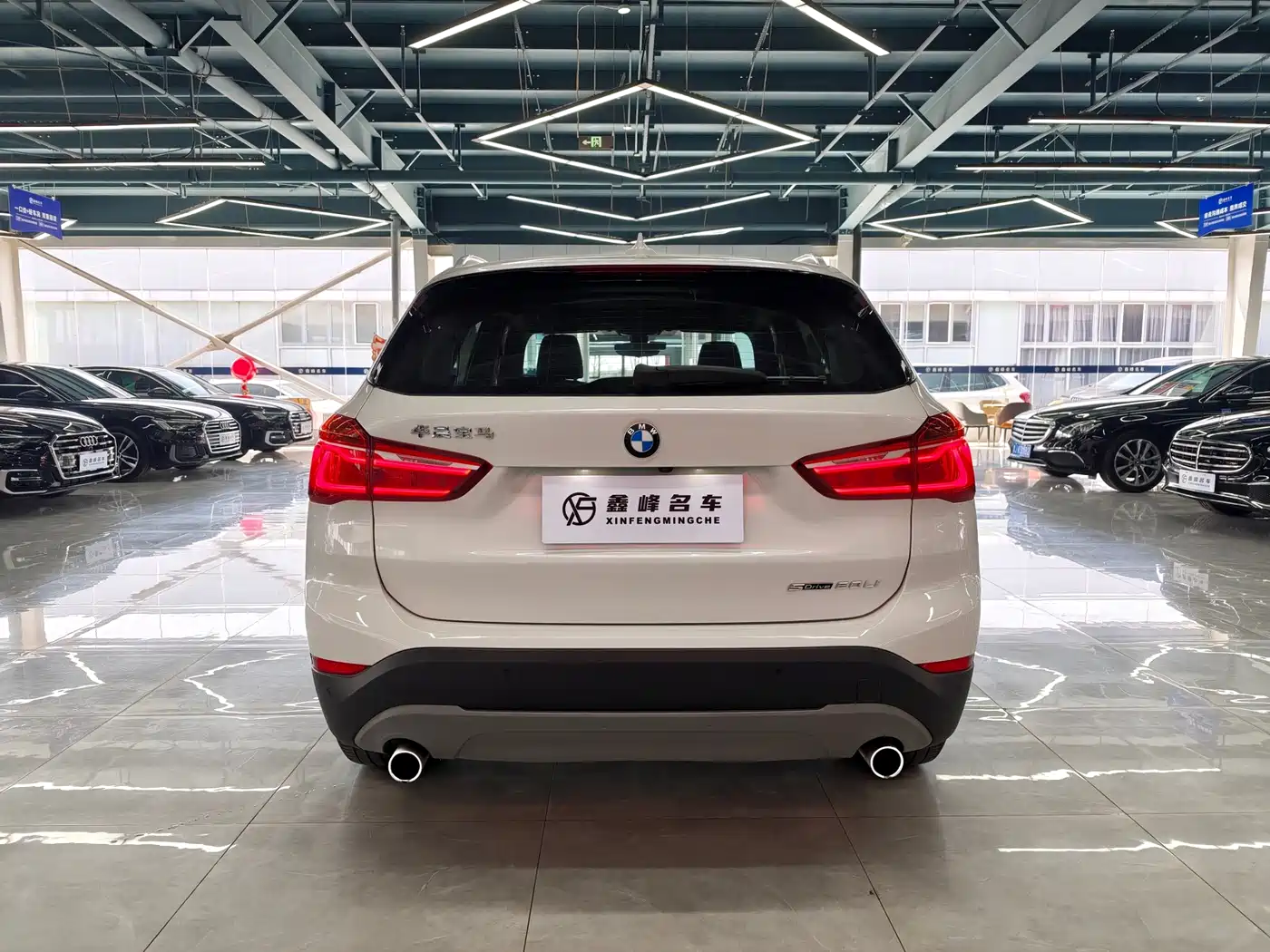 BMW X1 2019 sDrive20Li Leading Model фото 19