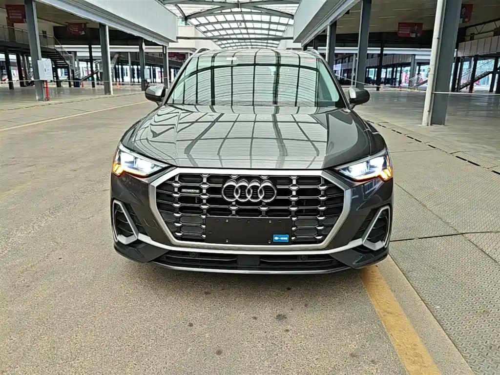 Audi Q3 2020 45 TFSI quattro Fashion Dynamic фото 3