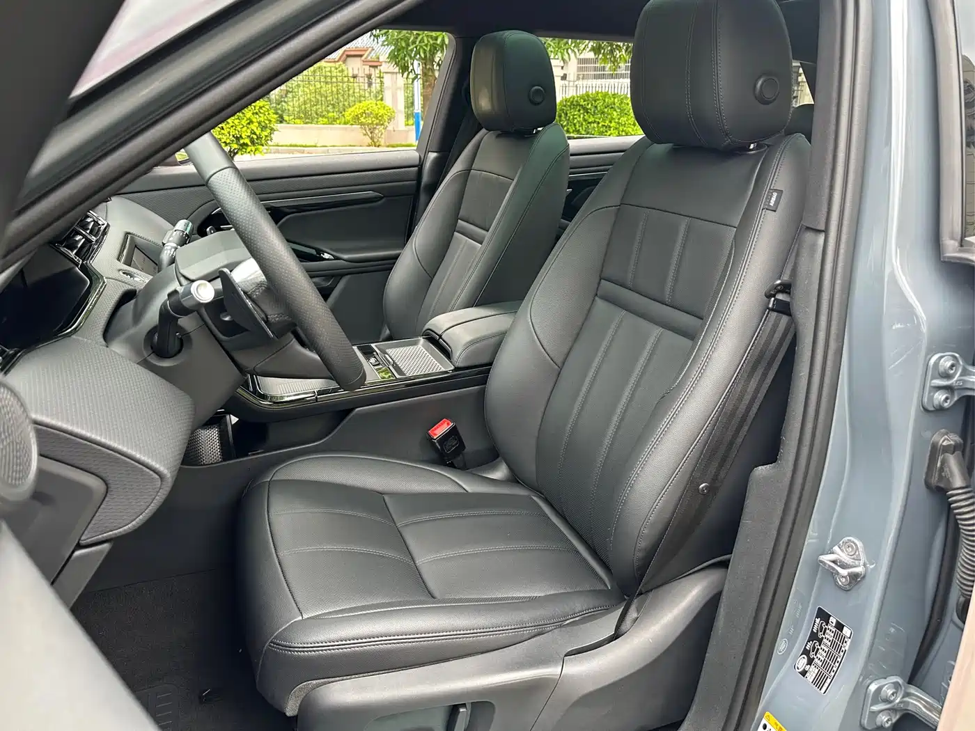 Land Rover Range Rover Evoque 2020 249PS R-DYNAMIC S Sport Edition фото 16