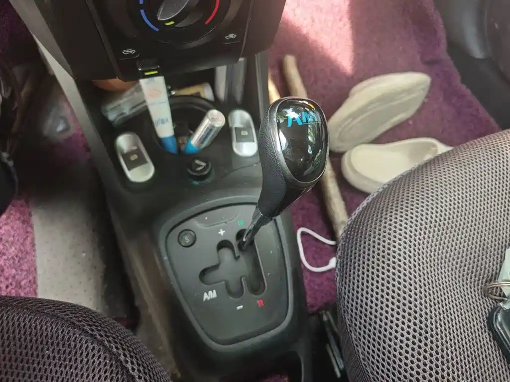BYD F0 2014 2013 1.0L AMT Cool Edition
