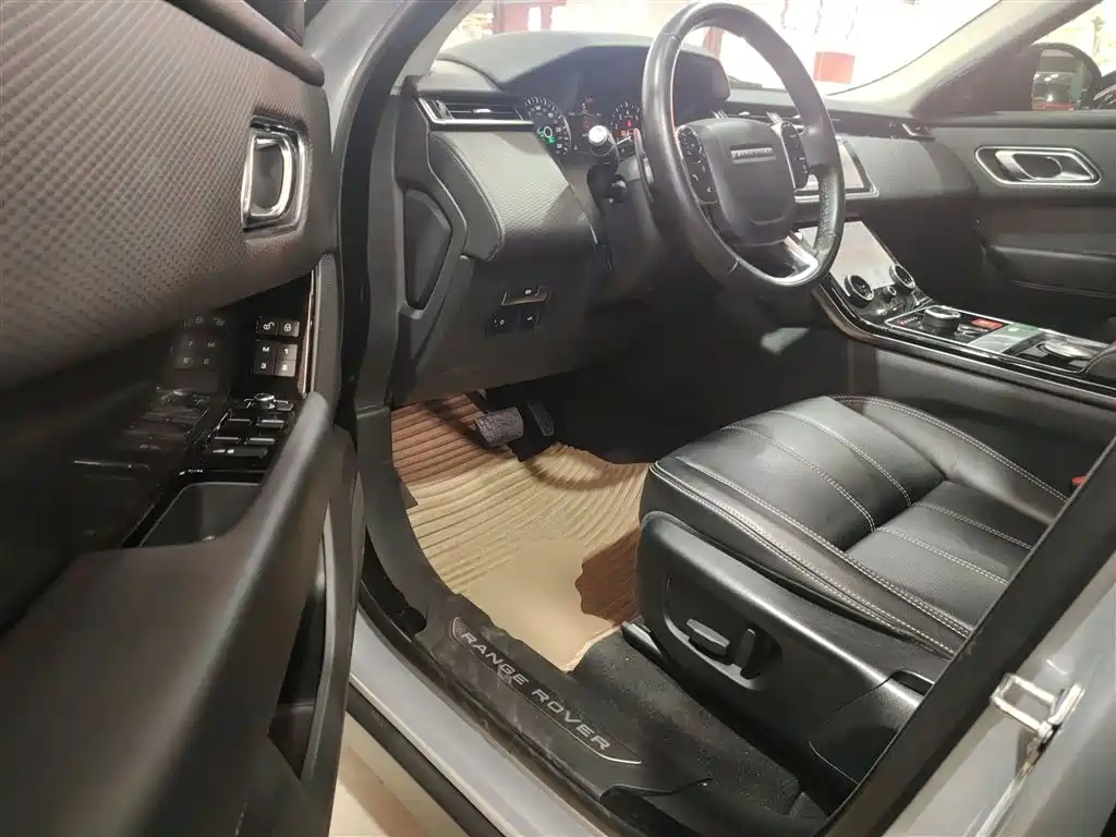Land Rover Range Rover Velar 2017 P250 S фото 16