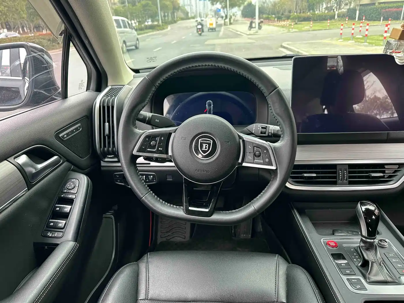 BYD TANG