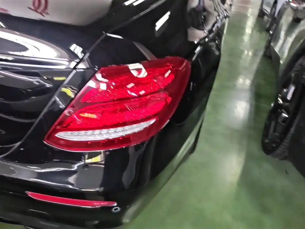 Mercedes-Benz E-Class 2018 E 200 L Sport фото 8