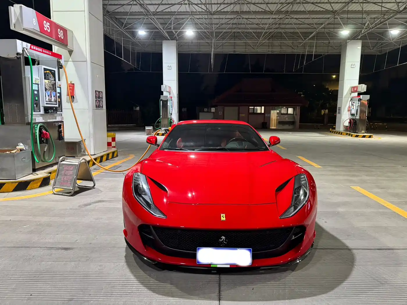 Ferrari 812 2018 2017 6.5L Superfast