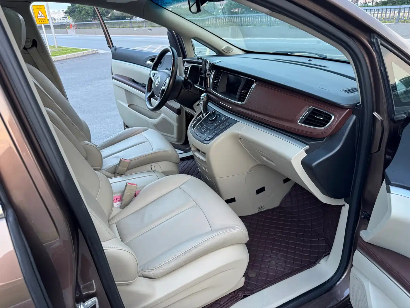 Buick GL8 2018 28T Luxury Model China VI фото 16