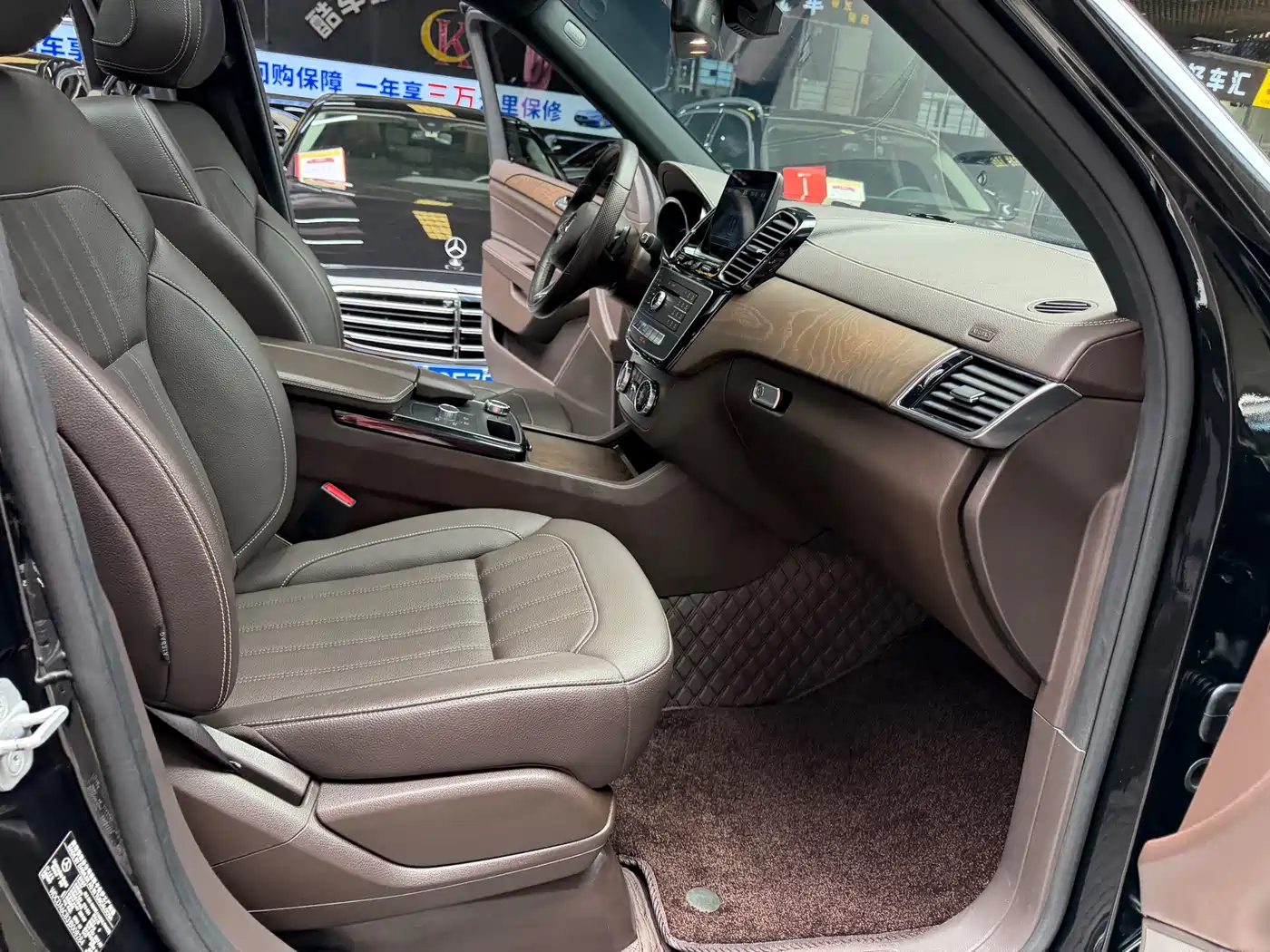 Mercedes-Benz GLE 2017 GLE 320 4MATIC Dynamic фото 28