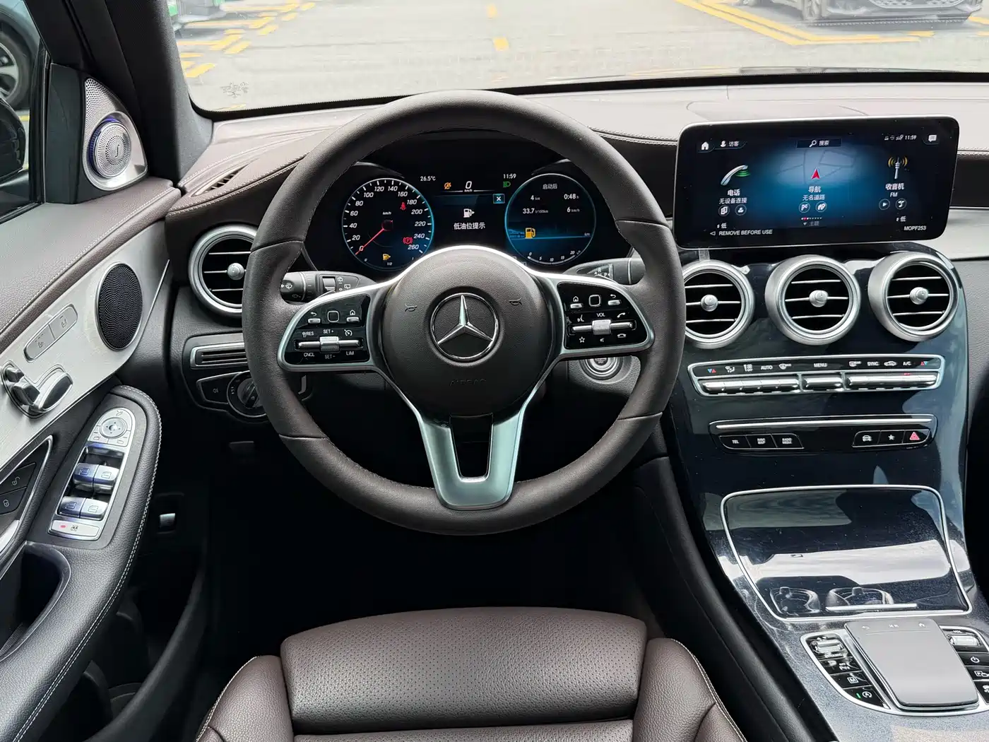 Mercedes-Benz GLC, миниатюра 13