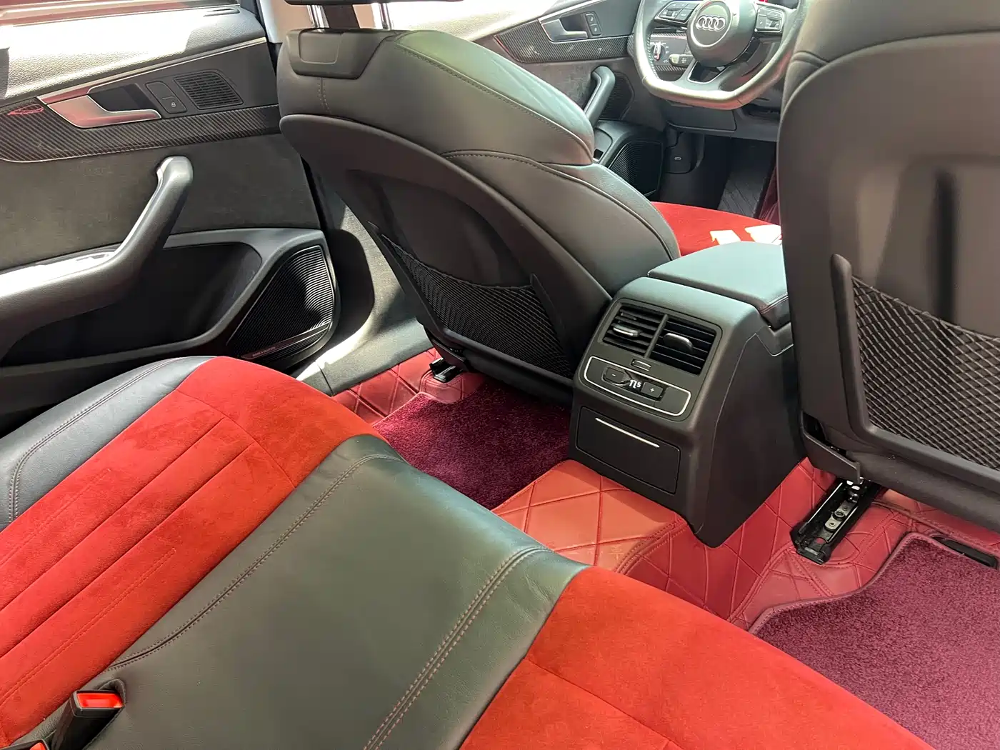 Audi A4L 2022 45 TFSI quattro Premium Dynamic фото 8