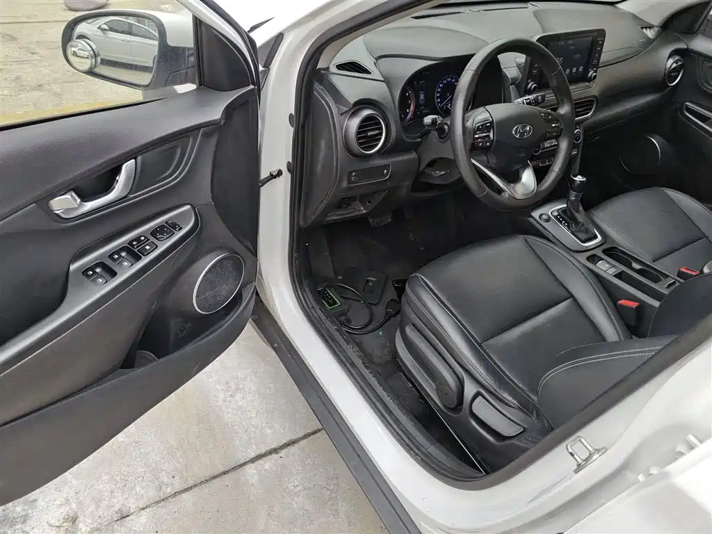 Hyundai ENCINO 2018 1.6T DCT ZhiLian Edition China V фото 12