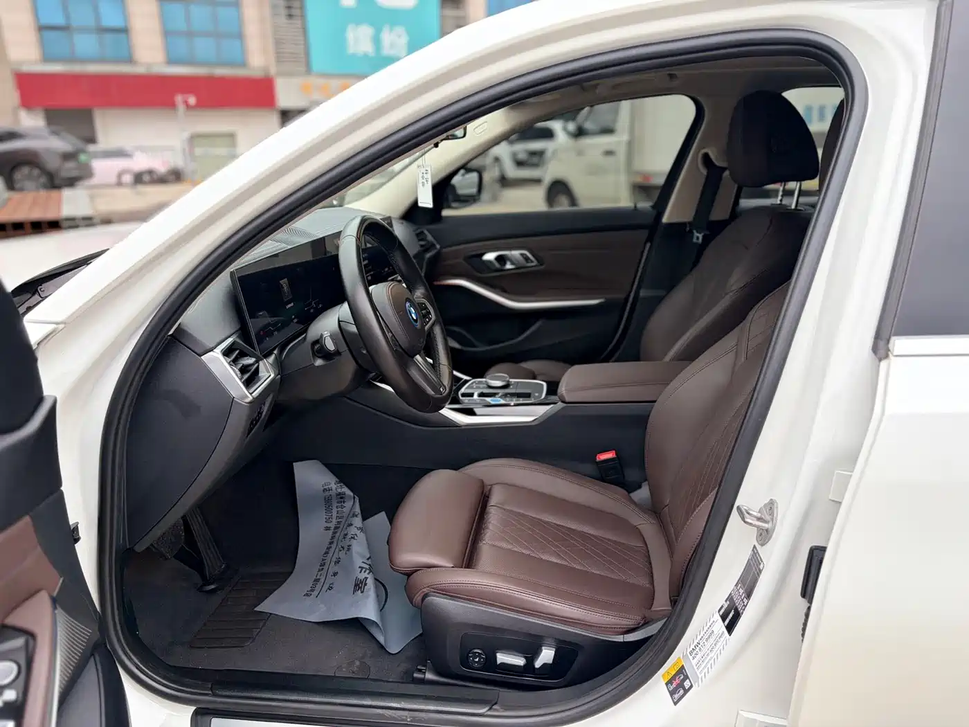 BMW i3 2022 eDrive 35 L фото 13