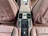 Фото 9 - Porsche Panamera
