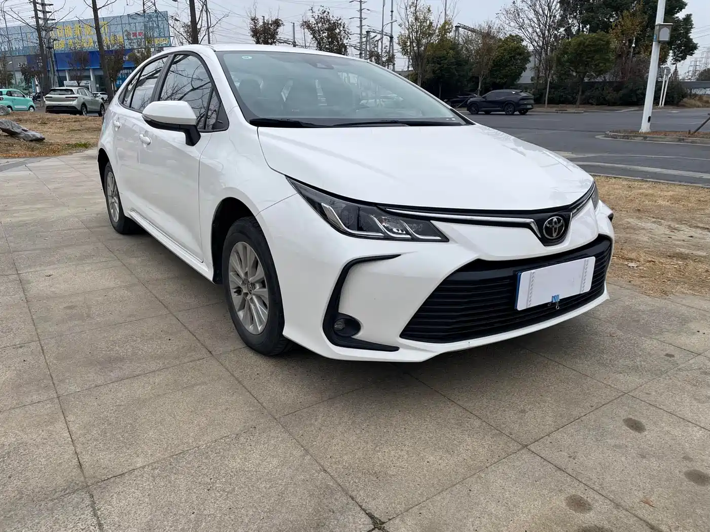 Toyota Corolla 2022 1.2T S-CVT Pioneer PLUS Edition фото 3