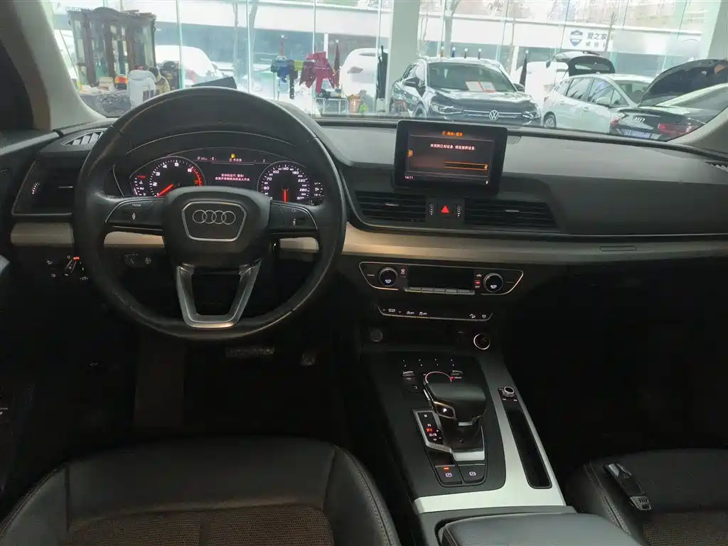 Audi Q5L 2020 Facelift 40 TFSI Honor Progressive фото 12