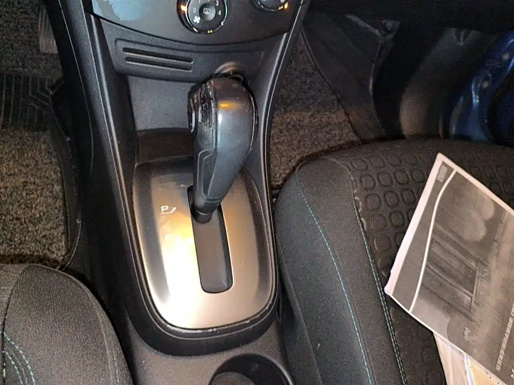 Chevrolet Trax 2014 1.4T Automatic 2WD Comfort фото 11