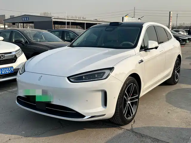 AITO ASK THE WORLD M5