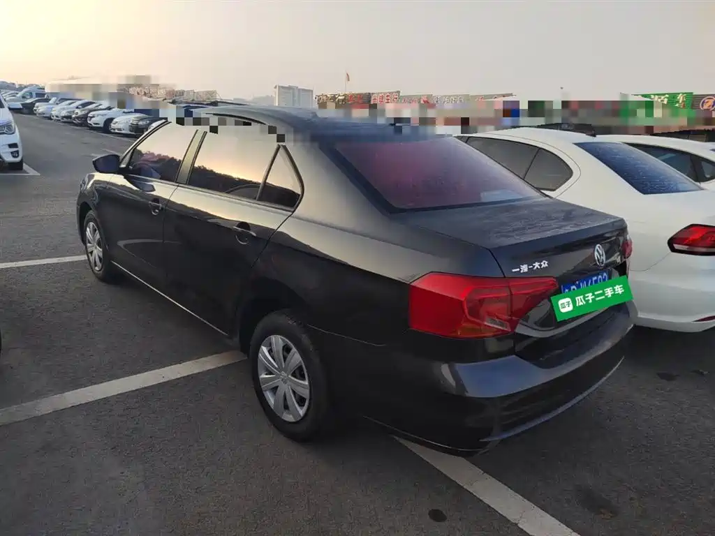 Volkswagen Jetta 2017 1.5L Automatic Fashion фото 5