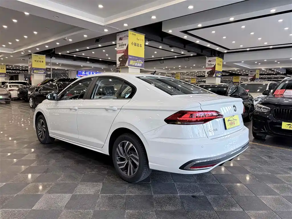 Volkswagen Bora 2025 200TSI DSG Joy Ride Navigation Edition фото 34
