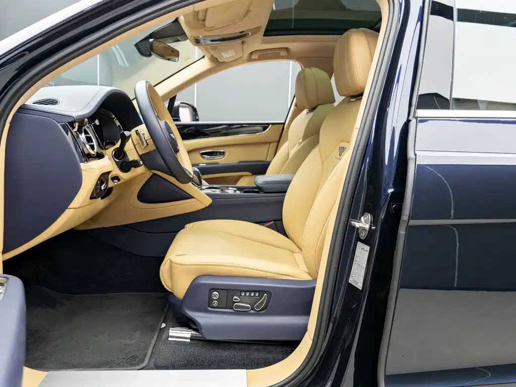Bentley Bentayga 2024 2024 4.0T V8