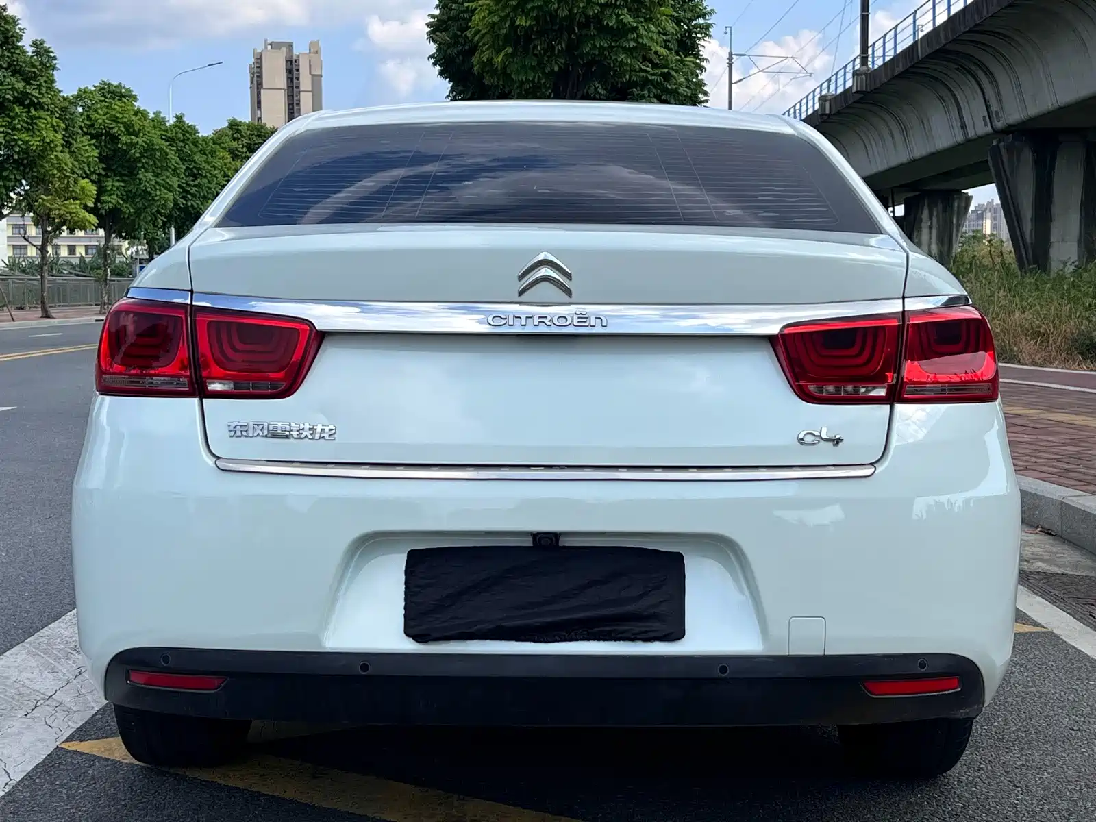 Photo 8 - Citroën C4 C-Quatre