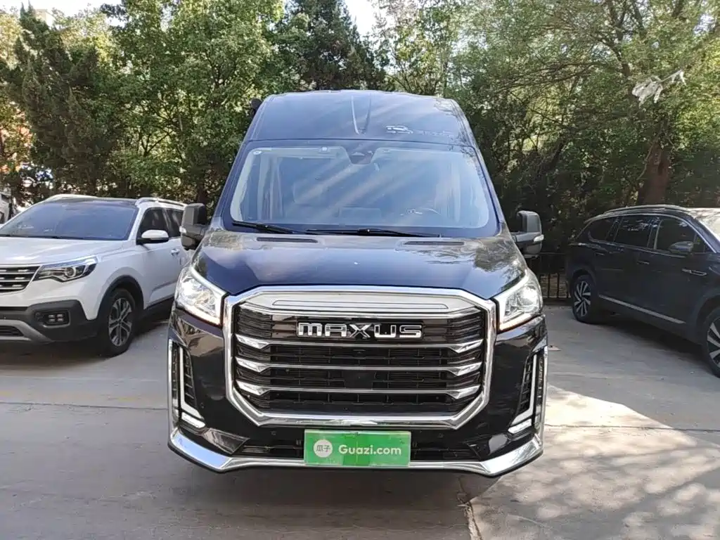 صورة 3 - Maxus V100 RV