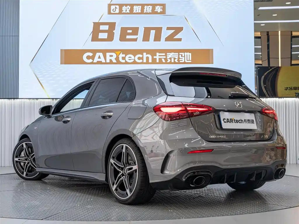 Mercedes-Benz A-Class AMG (Import) 2025 AMG A 35 4MATIC фото 19