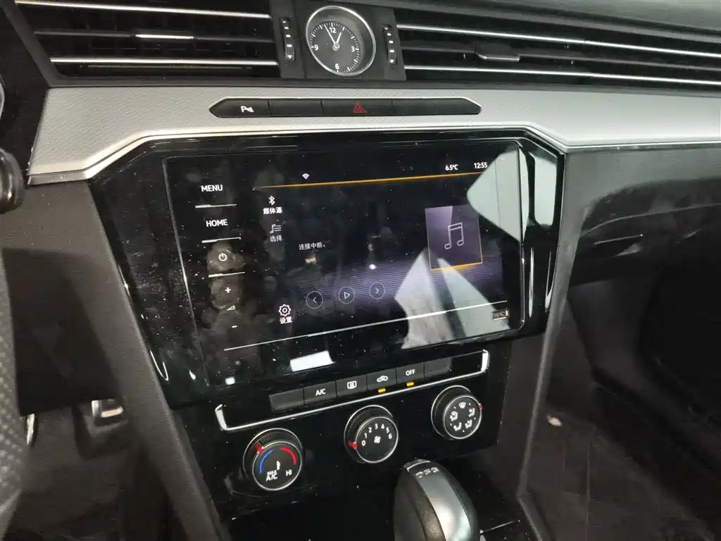 Volkswagen Magotan 2025 Popular Edition 280TSI DSG Comfort фото 9