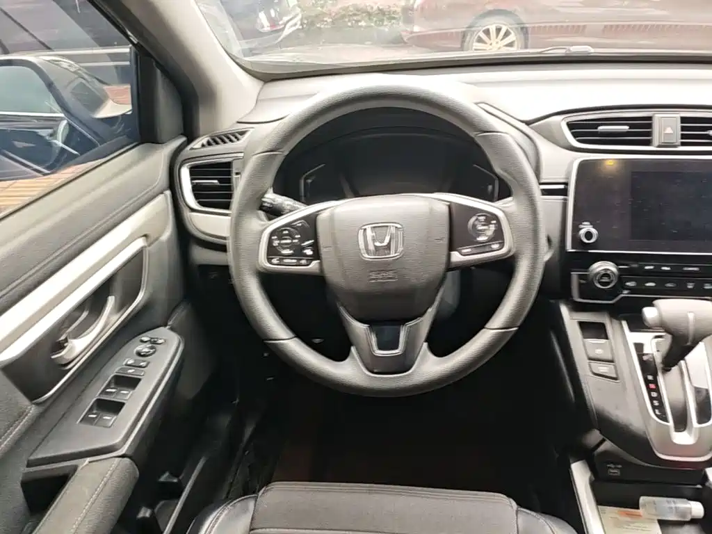 Фото 11 - Honda CR-V
