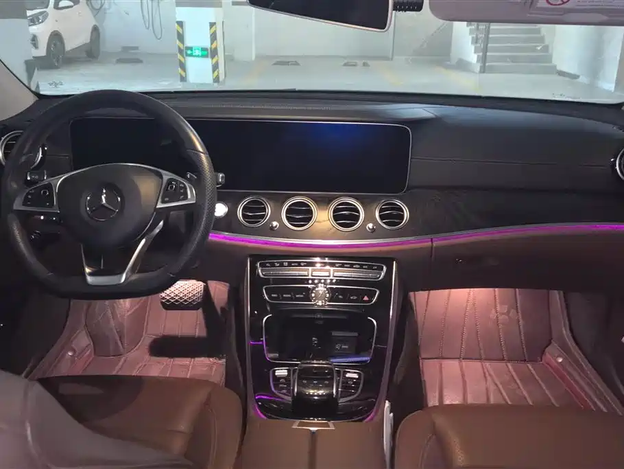 Mercedes-Benz E-Class 2017 E 300 L Sport Fashion фото 12