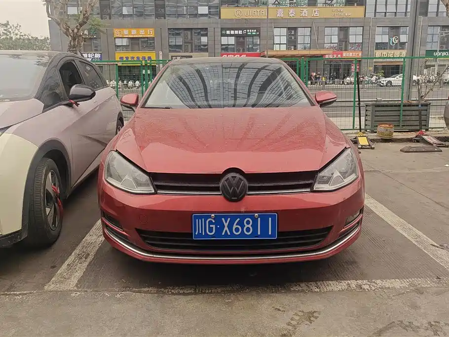 Volkswagen Golf 2014 1.4TSI Automatic Comfort фото 2