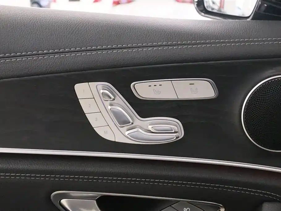 Mercedes-Benz E-Class 2019 E 300 L Sport Fashion фото 13