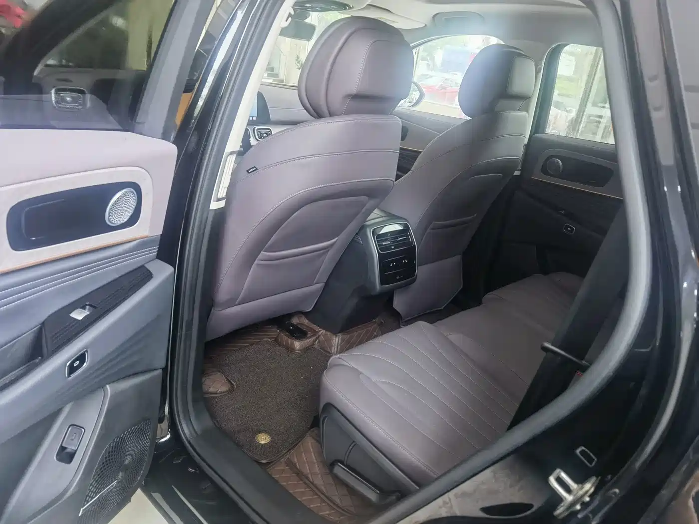 Chery Tiggo 9 C-DM 2024 2025 1.5T 106KM Premium Edition 5-seater LFP