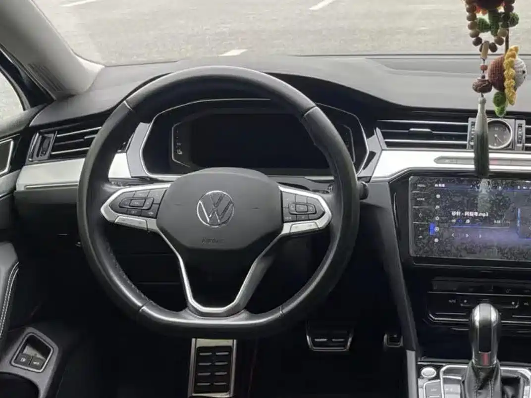 Volkswagen Magotan GTE Plug-in Hybrid 2022 GTE Luxury фото 5