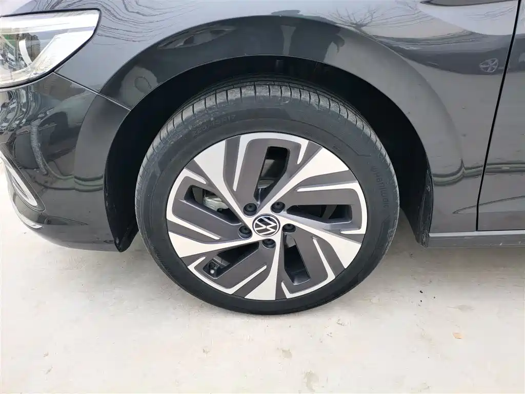 Volkswagen Bora 2024 200TSI DSG Joy Ride PRO Edition фото 23