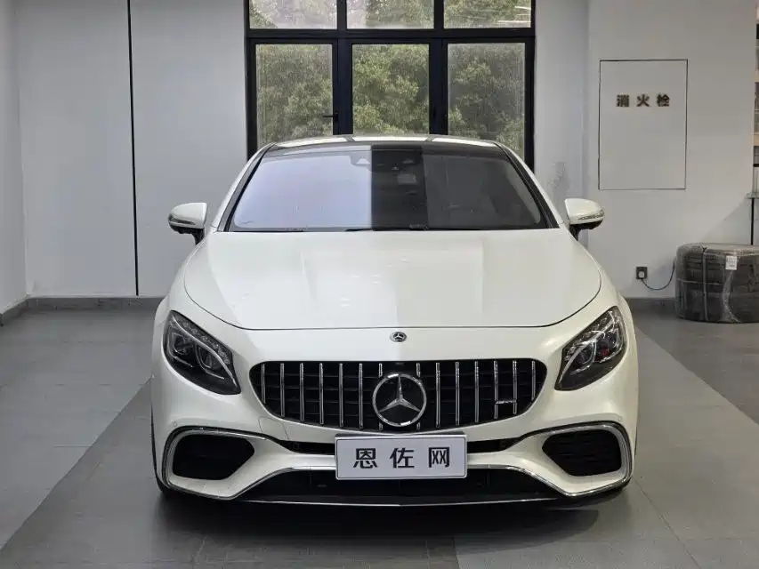 Mercedes-Benz S-Class AMG 2018 AMG S 63 4MATIC+ Coupe фото 2