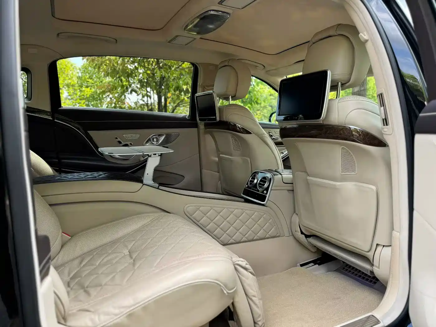 Mercedes-Benz Maybach S-Class 2015 S 600 фото 6