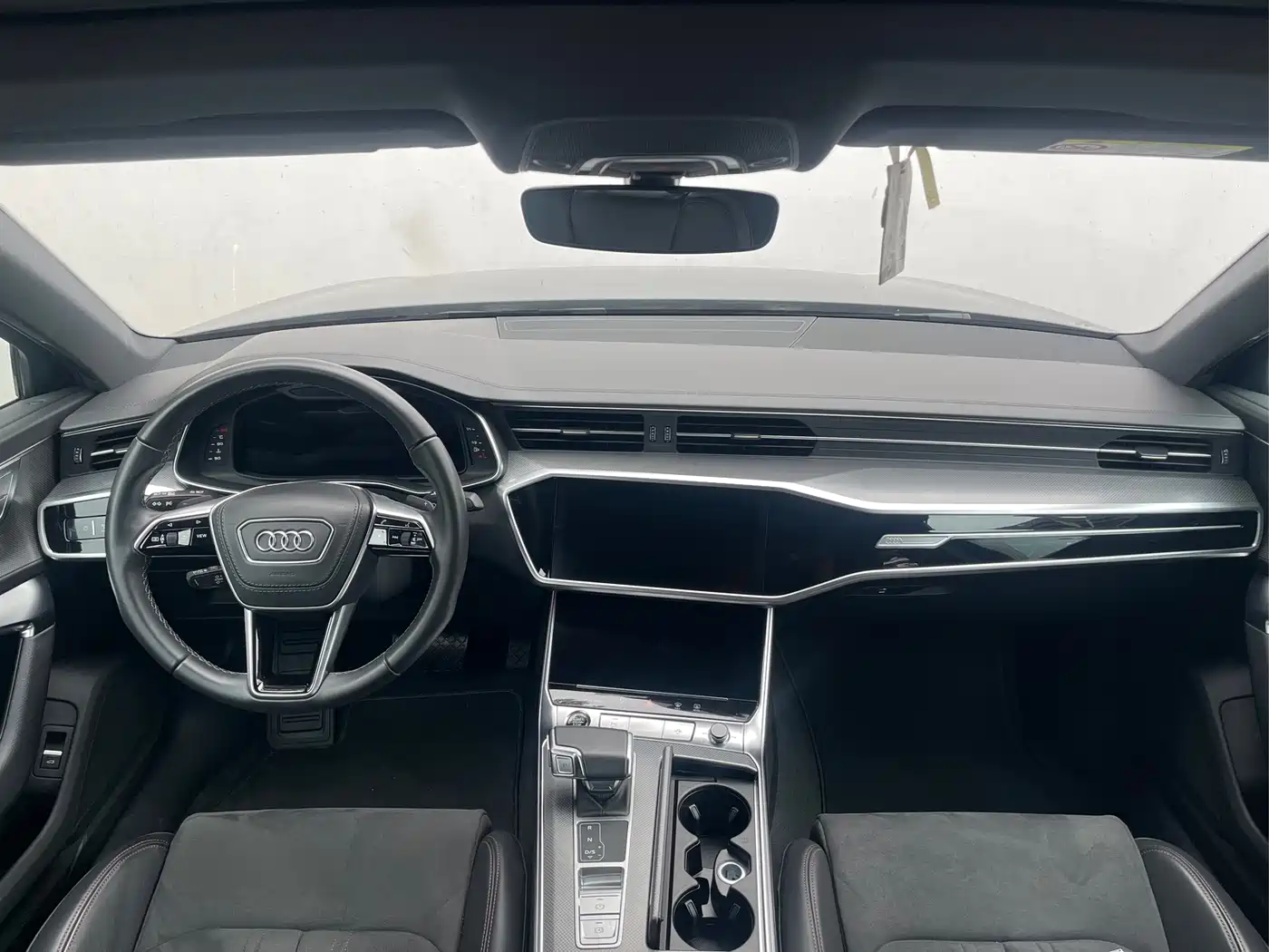 Audi A6L 2024 45 TFSI Premium Dynamic фото 8