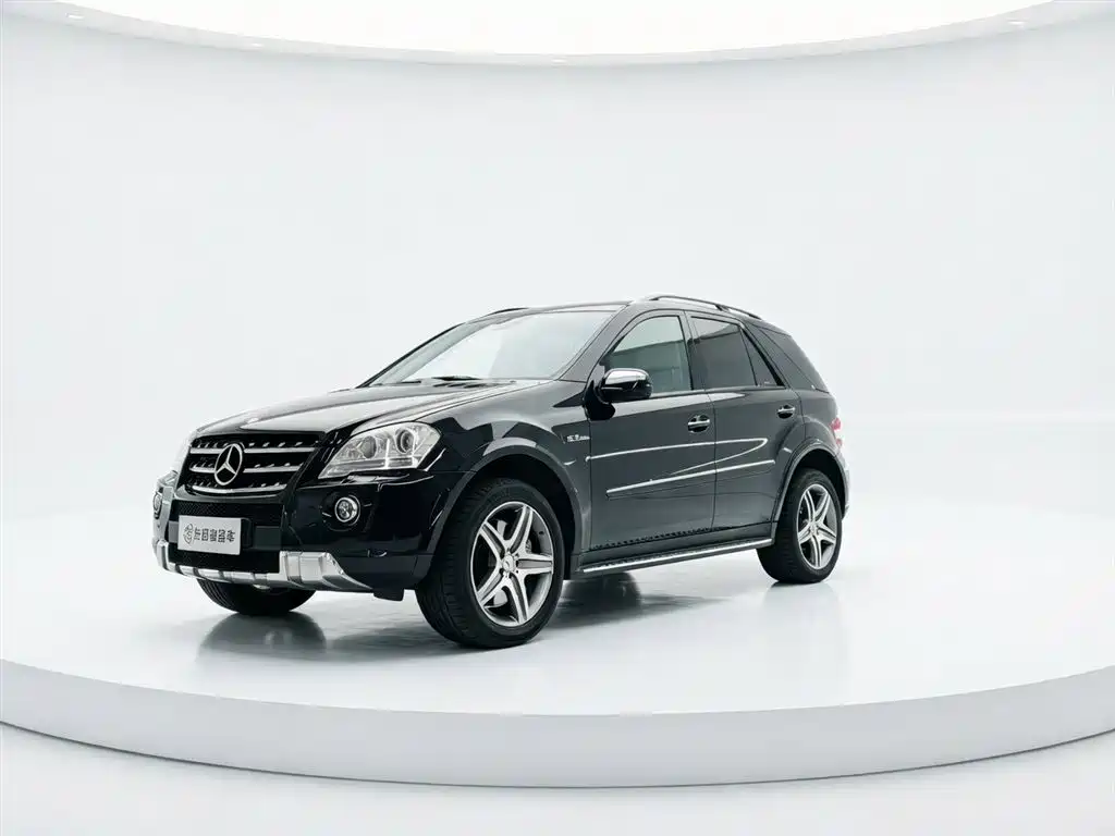Mercedes-Benz M-Class AMG 2011 AMG ML 63