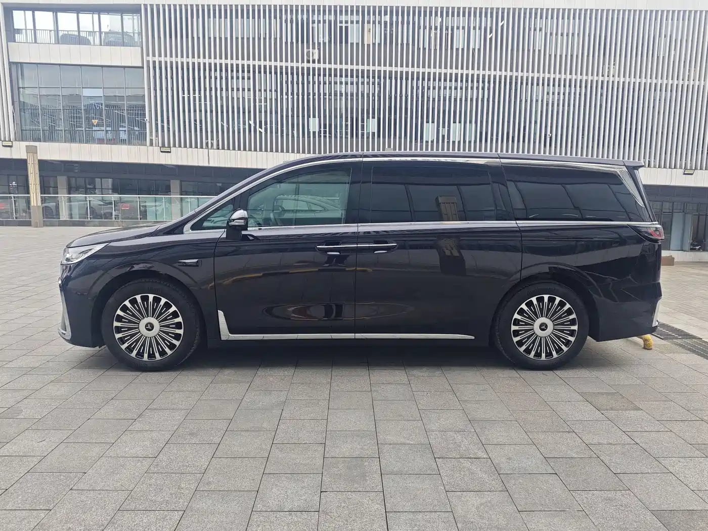 Voyah Auto Voyah Dreamer 2026 EV Qiankun Max фото 33