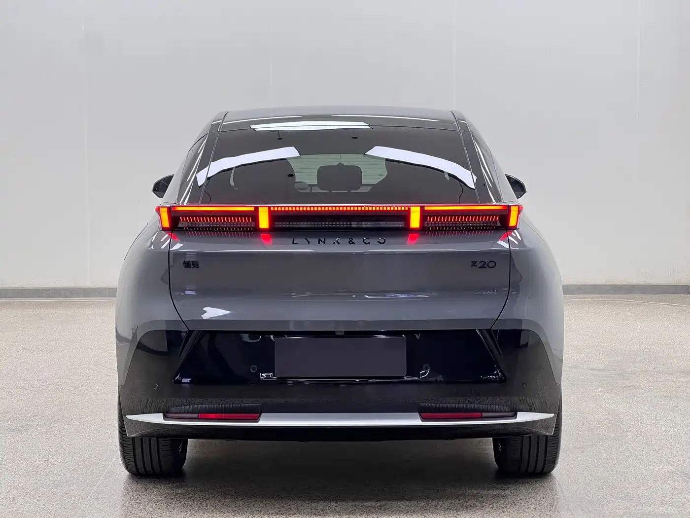 2025 Lynk & Co Z20