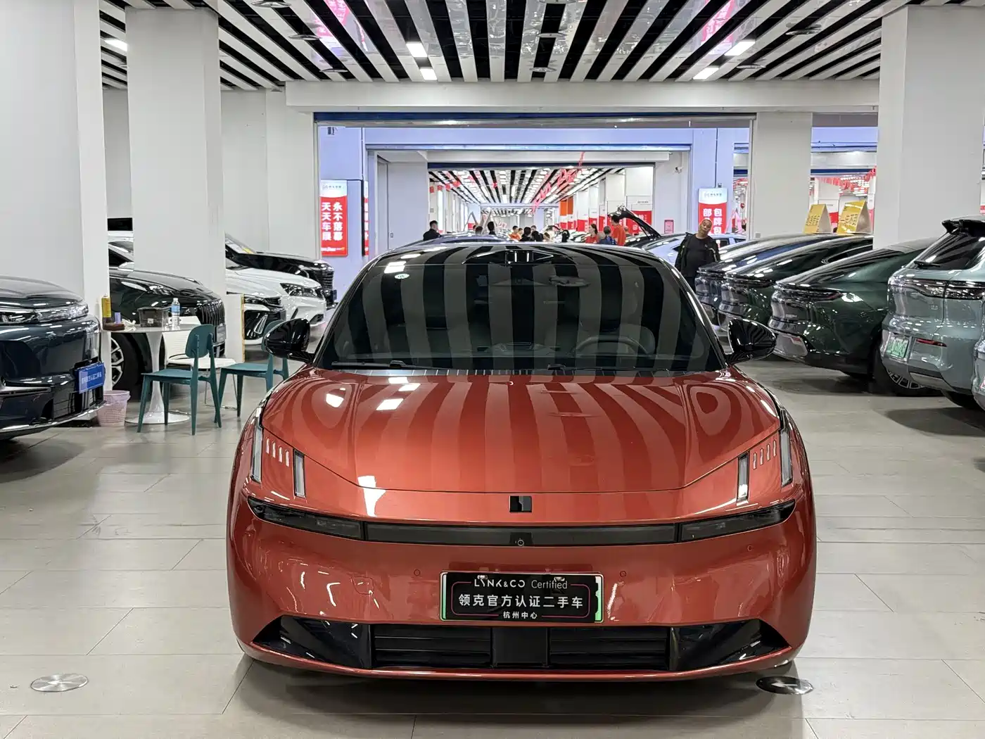 2024 Lynk & Co Z10