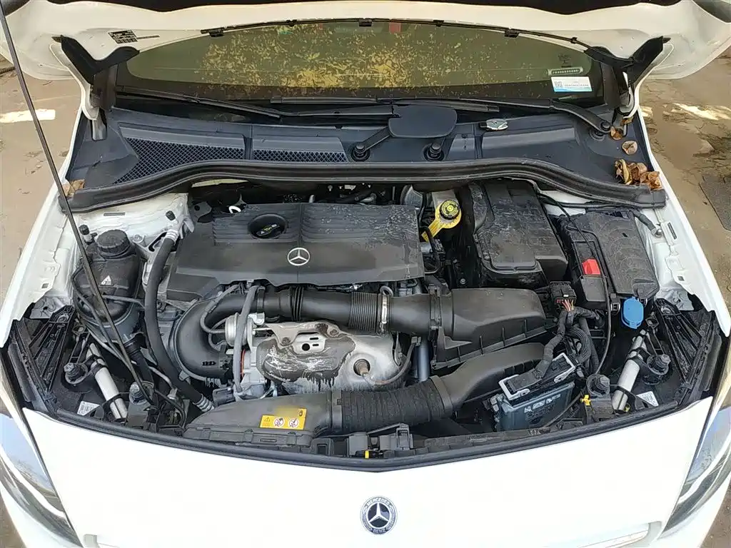 MERCEDES-BENZ CLASS B