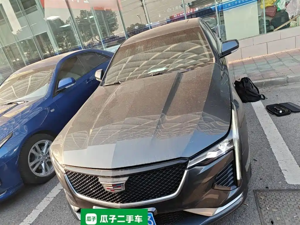 CADILLAC CT4