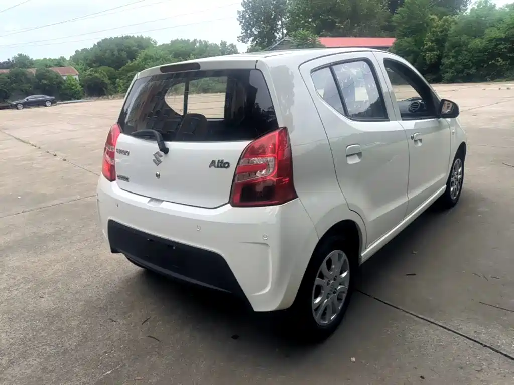 Suzuki Alto 2015 2013 1.0L Automatic Deluxe
