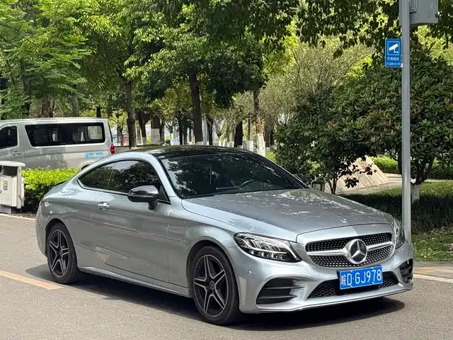 MERCEDES-BENZ C CLASS