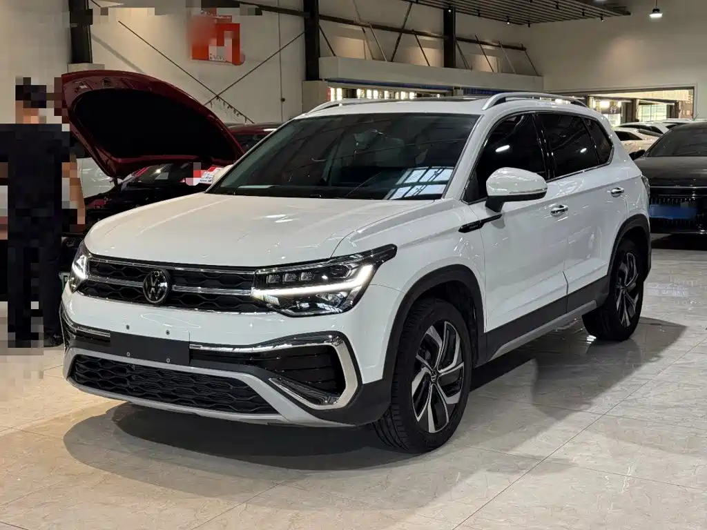 Volkswagen Tharu 2023 300TSI 2WD Full Moon Edition