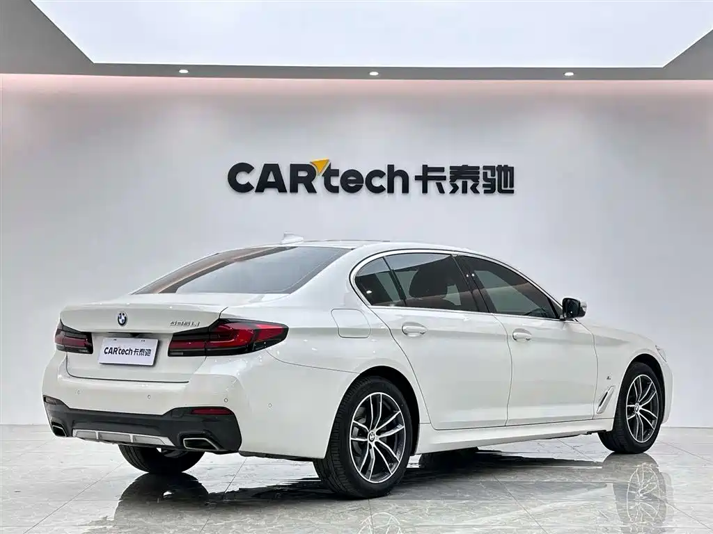 BMW 5 Series 2021 525Li M Sport Package фото 5