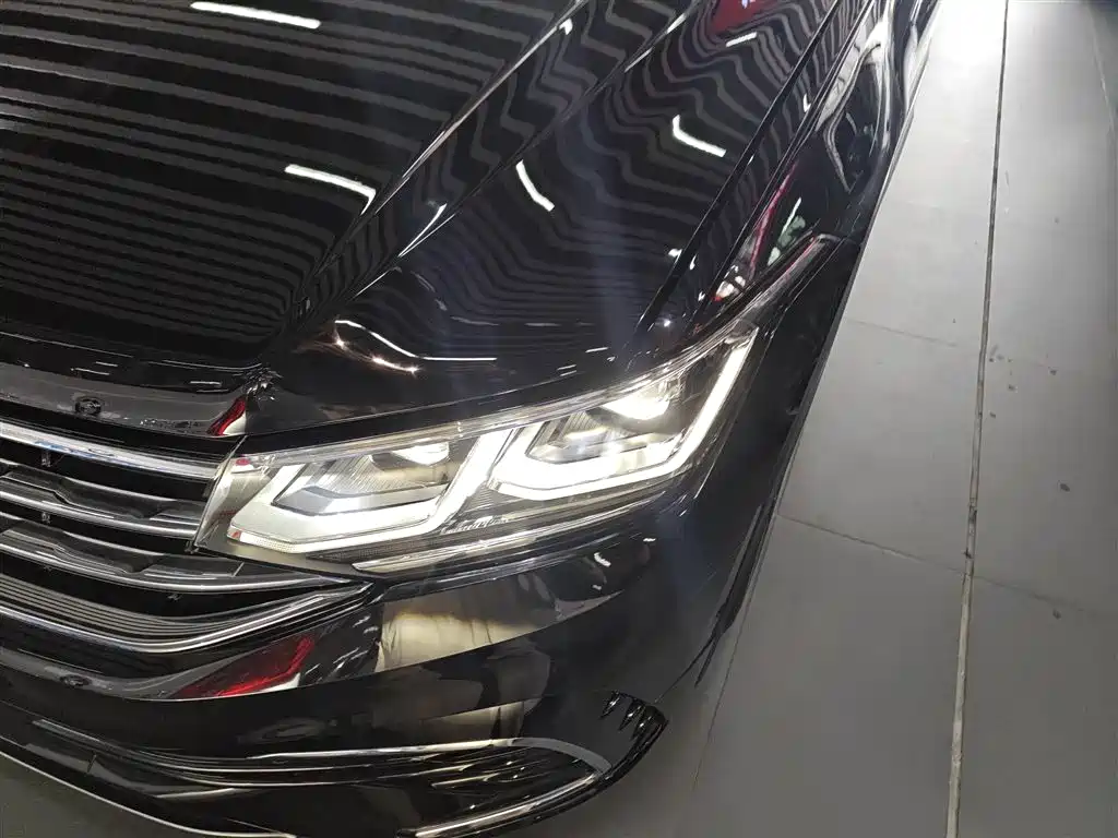 Volkswagen Tiguan X 2023 380TSI 4WD Prestige Flagship фото 24