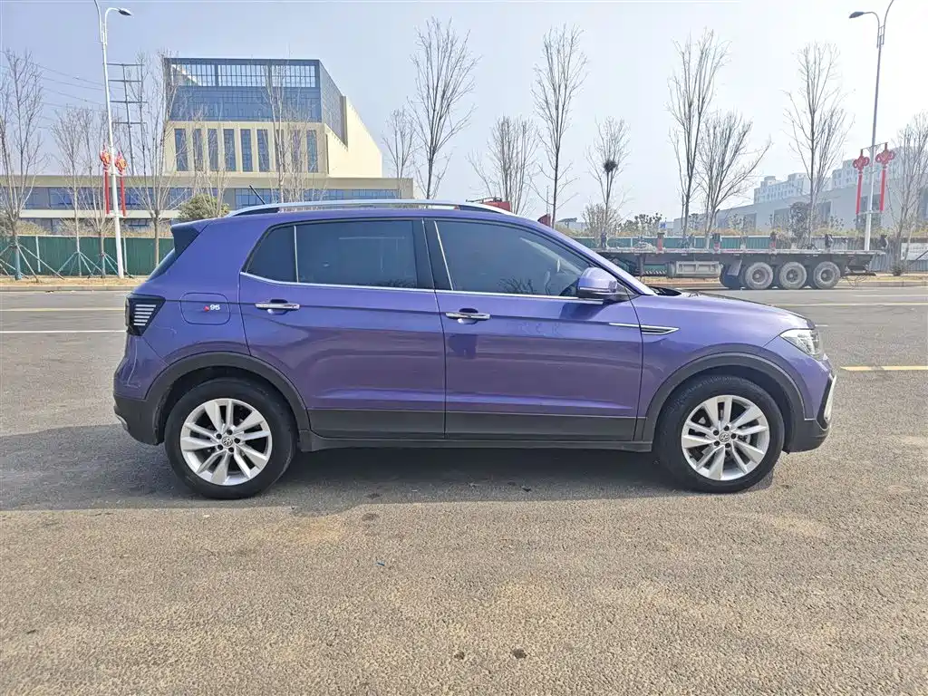 Volkswagen T-Cross 2020 280TSI DSG Comfort Edition фото 10