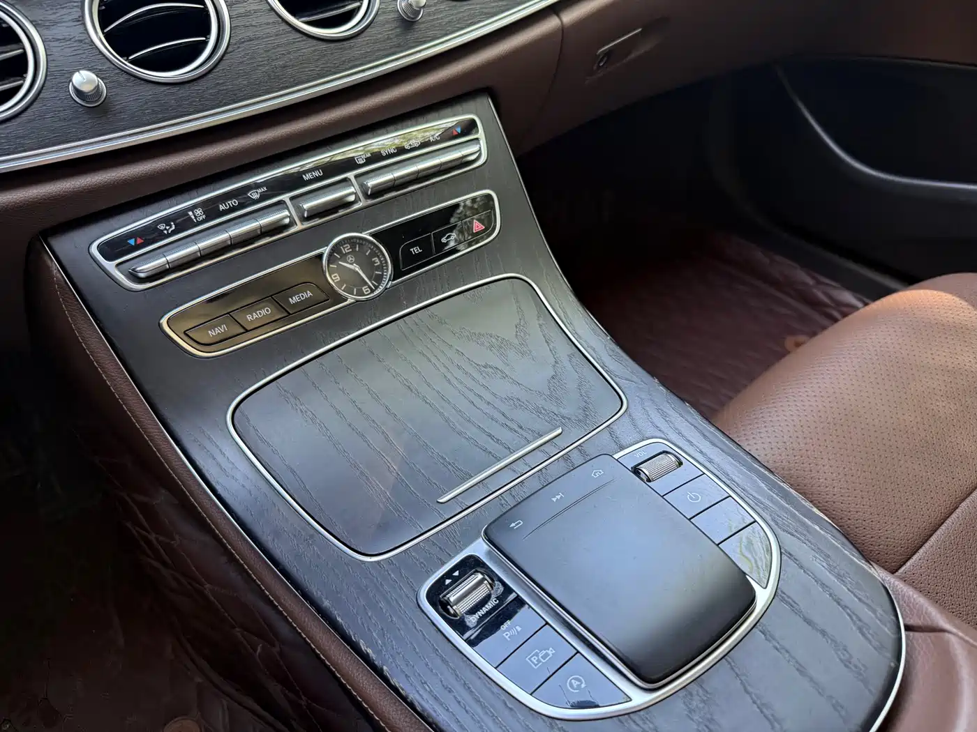 Mercedes-Benz E-Class 2019 Facelift E 300 L Sport Fashion фото 11