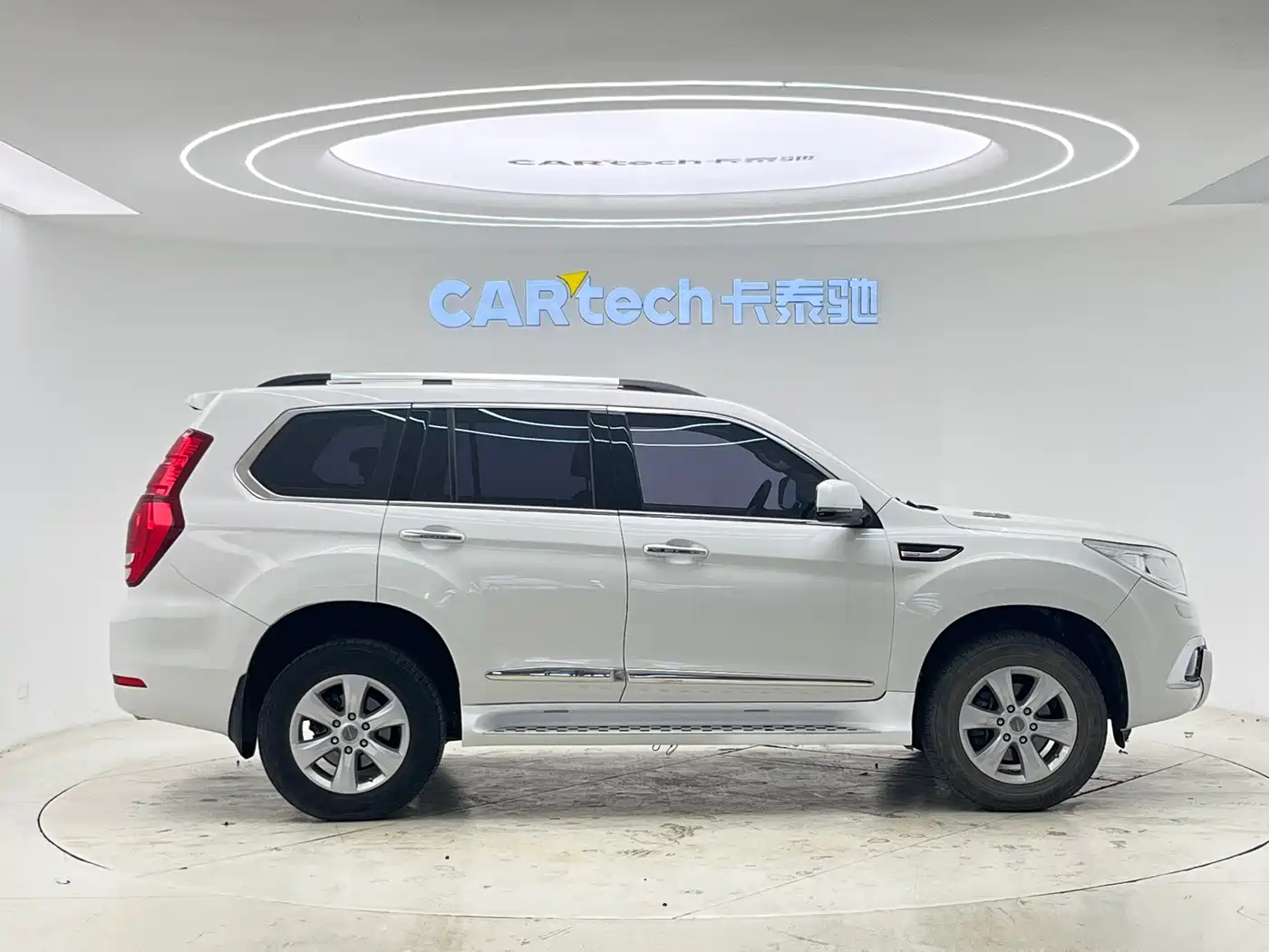 Haval H9 2015 2.0T 4WD Luxury 7-Seater фото 10